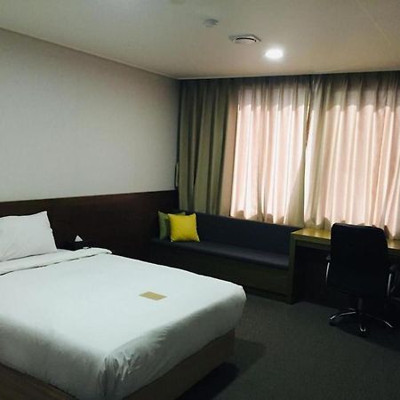 Jeonju Yeonghwa Hotel Exterior photo