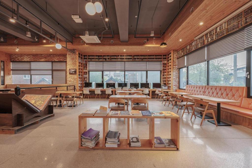 Jeonju Yeonghwa Hotel Exterior photo