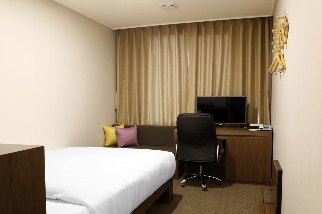 Jeonju Yeonghwa Hotel Room photo
