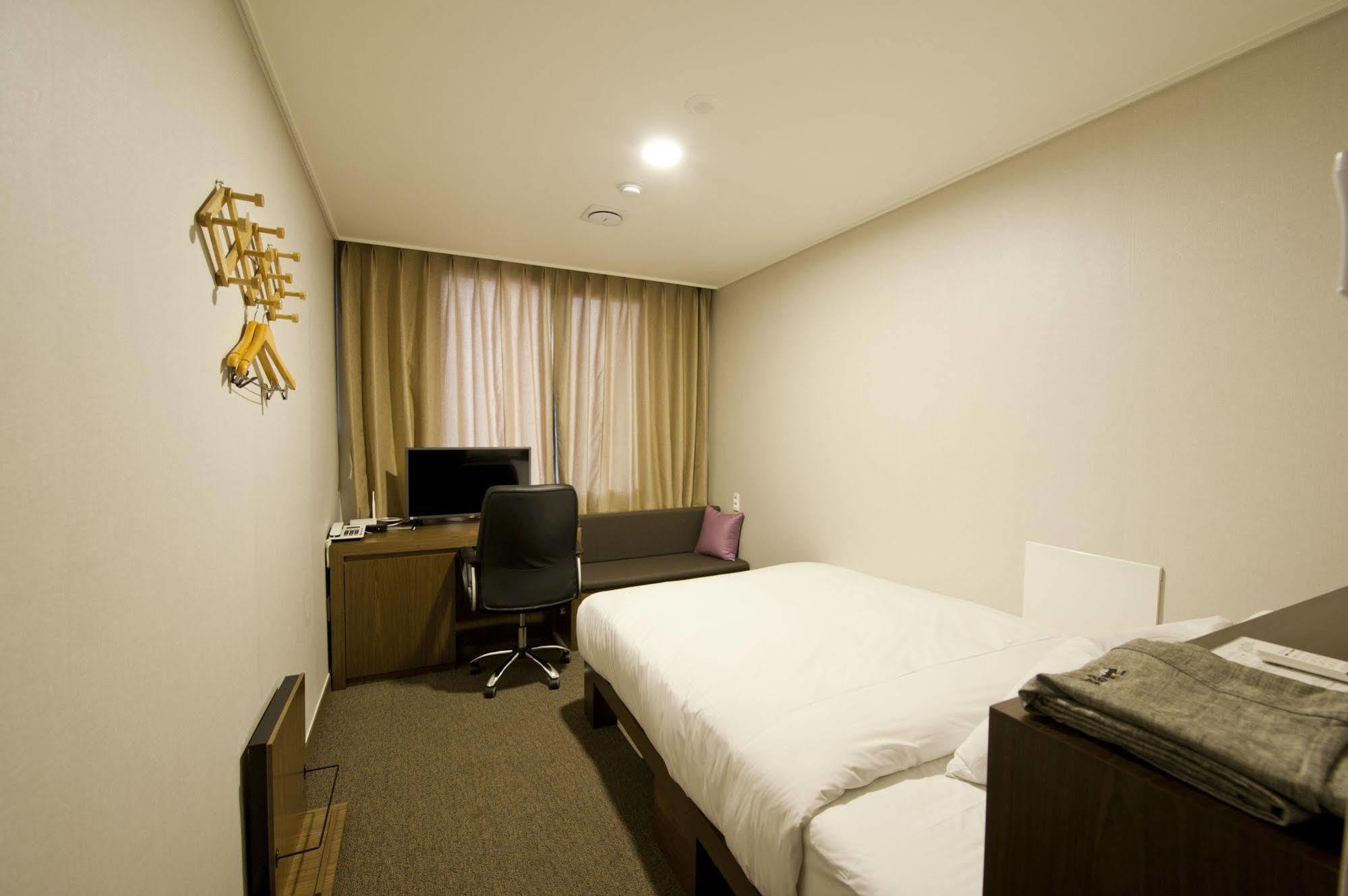 Jeonju Yeonghwa Hotel Exterior photo