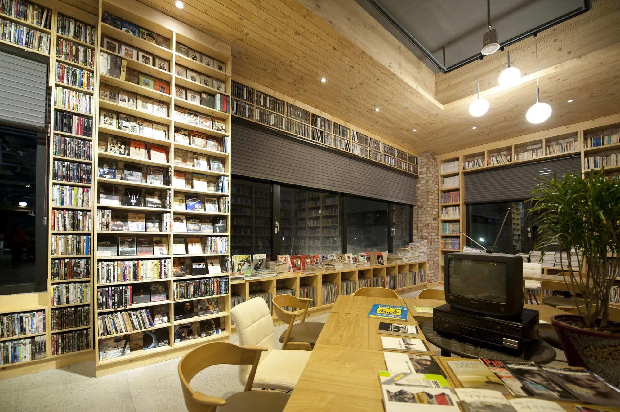 Jeonju Yeonghwa Hotel Exterior photo